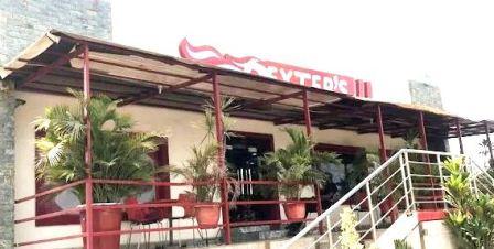 Dexters Cuisine Makurdi restaurant and fast food near Low Level Roundabout